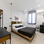 Bohemien Boutique 4*