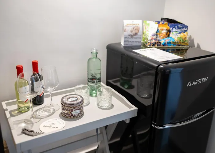 Bohemien Boutique 4* 切法卢