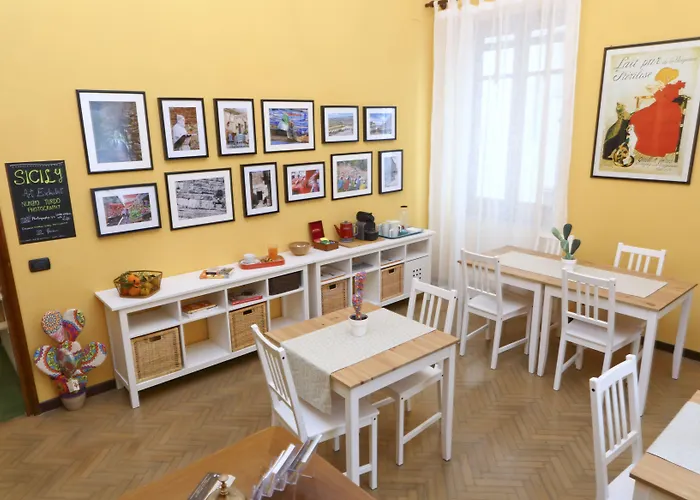 Alojamento de Acomodação e Pequeno-almoço Bohemien Boutique 4*