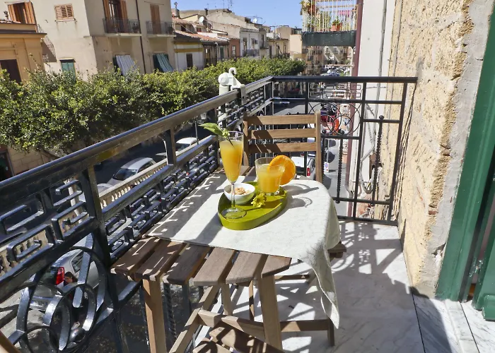 Alojamento de Acomodação e Pequeno-almoço Bohemien Boutique Cefalù