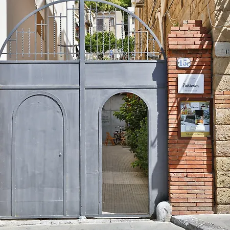 Bohemien Boutique 4*