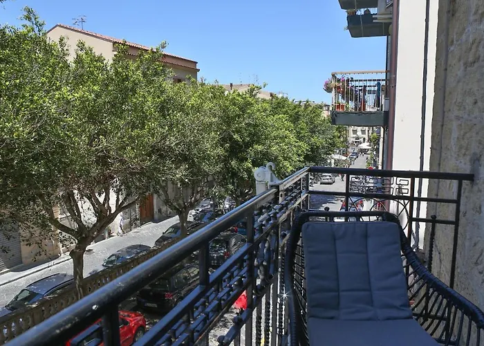 Bohemien Boutique 4*