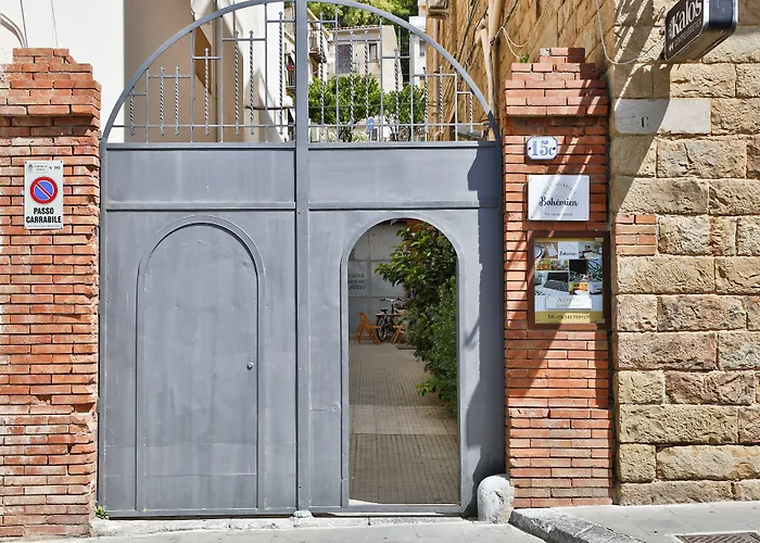 Bohemien Boutique 4*